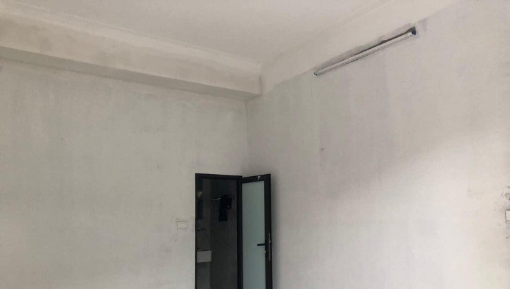 Cho thuê mặt bằng kinh doanh hàng ăn, Salon tóc, Cà Phê Nguyễn Ngọc Vũ, Hoàng Ngân 9.5 Triệu